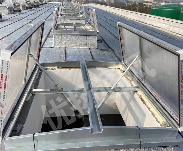 排煙天窗 排煙天窗